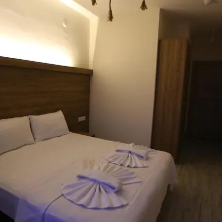 Askoroz Hotel Kandira